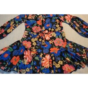 Aakaa NY&C Women’s Size Small Floral Mini Dress, Pink Multi-color, pre-Owned.